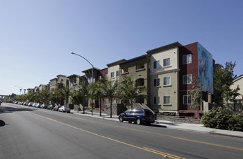La Entrada Apartments exterior building and street